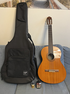 Yamaha C40 kitarr + uus kott (1 foto / 3)