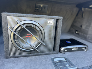 Alpine 8 tolline R2-W8D2 ja R-A75M võim pluss Gladen kast
