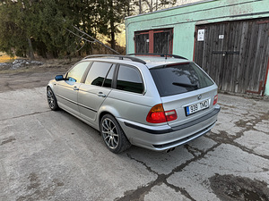 BMW 330i 170kw manuaal (4 foto / 7)