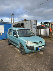 Citroën Berlingo (1 фото из 4)