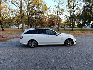 Mercedes-Benz C250 4-matic AMG-pakett (6 foto / 8)