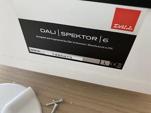 Dali Spektor 6 напольные колонки (3 фото из 3)