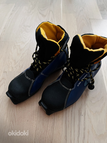 Лыжные ботинки Salomon, размер 33, SNS (фото #1)