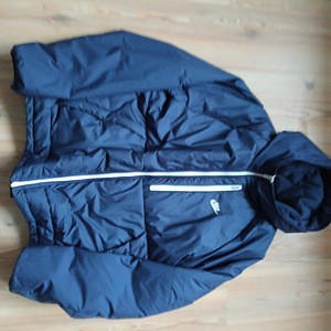 Nike jope (5 foto / 5)