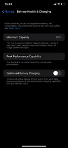 iPhone XR coral 128Gb (6 foto / 6)