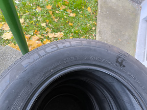 Шины 235/65/R17 Michelin (6 фото из 7)