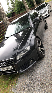Audi A4 B8 3.0 176kw 4wd (2 foto / 8)