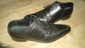 Hugo boss kingad, 9 italy (3 foto / 3)
