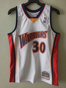 Mitchell & Ness Stephen Curry Golden State Jersey (1 foto / 7)