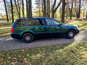 VW PASSAT 1.9 85 TDI (4 foto / 7)