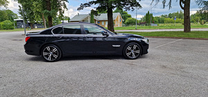 BMW 740XD полная комплектация (4 фото из 8)
