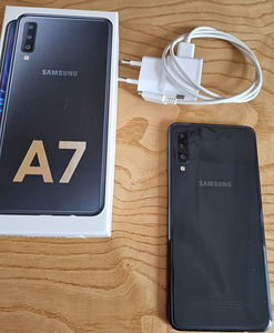 Samsung Galaxy A7 64GB (2 фото из 3)