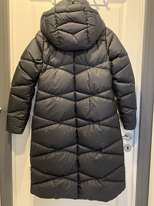 Пуховое пальто Helly Hansen , M (2 фото из 3)