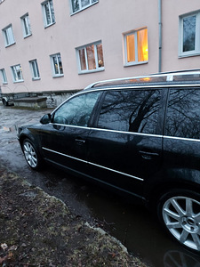 VOLKSWAGEN PASSAT (6 foto / 7)