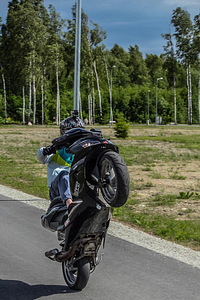 Aprilia SR50R (1 foto / 5)
