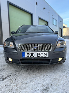 Volvo V50 D4 2.0 100kw (1 foto / 7)