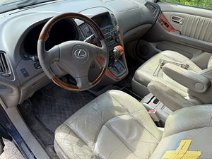 LEXUS RX varuosadeks (3 foto / 4)