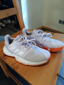 Tennisejalanõud Adidas S35 (2 foto / 7)