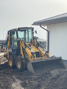 Требуется оператор на трактор JCB 1CX (5 фото из 6)
