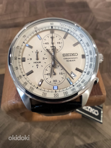 Часы Seiko Chronograph