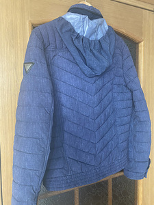Guess jope XS (2 foto / 5)