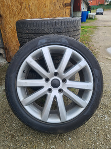 PIRELLI (1 foto / 4)