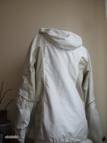 Лёгкая куртка Runway на весну/осень, размер 38 (фото #3)