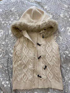 Massimo Dutti vest, S/M,originaal (1 foto / 3)