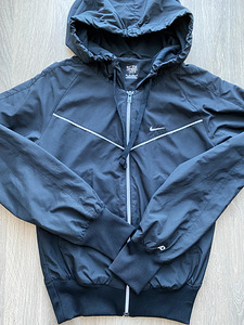 Nike jope XS/S,originaal (2 foto / 6)