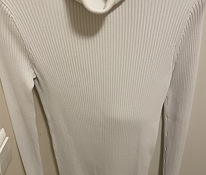 Valentino свитер,размер S/M,оригинал