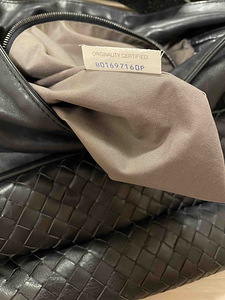Bottega Veneta сумка/кожа,оригинал (3 фото из 10)