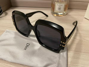 Солнцезащитные очки Dior, оригинал❌Sold