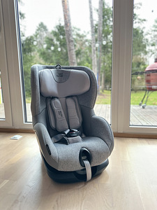 Britax Römer TRIFIX 2 i-SIZE (1 foto / 3)