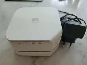 4G ROUTER HUAWEI (1 фото из 3)