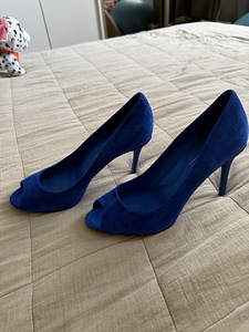 Naiste kingad Kenneth Cole (4 foto / 5)