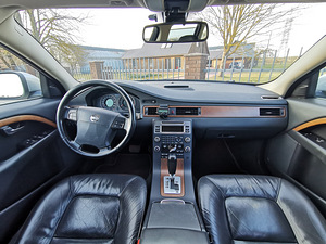 Volvo XC70 SUMMUM CROSS COUNTRY 2.4 D5 136kW, järelmaks! (11 foto / 15)