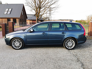 Volvo V50 Momentum 1.6 D 80kW, JÄRELMAKS! (8 foto / 15)