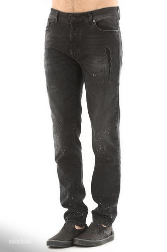 Новые джинсы Marcelo Burlon Slim Fit, размер W31 (IT 47) (фото #4)