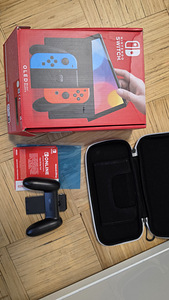Nintendo switch (1 foto / 2)