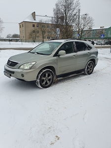 Лексус rx400h (1 фото из 6)