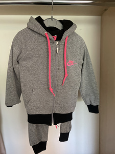 Детские костюмы (3 фото из 3)