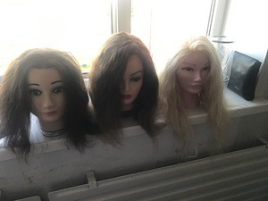 Mannekeenipea juuksurile (1 foto / 3)