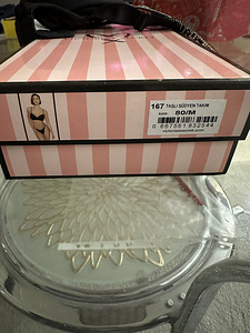Victoria’s Secret 80/M (3 foto / 3)