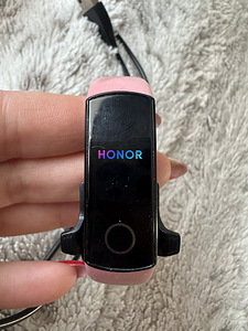 Honor band (3 фото из 3)