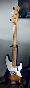 Squier CV 50s P Bass (1 foto / 1)