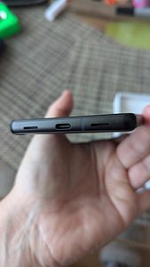 Google pixel 6A + чехол новый + защита Android (7 фото из 10)