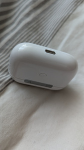 Lenovo kõrvaklapid (valged) on jäänud 2 paari (3 foto / 5)