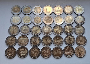 35 x 2 евро Германия UNC (2 фото из 2)
