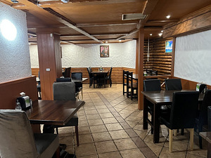 Tegutsev äri vanalinnas. Hea koht. Restoran (2 foto / 5)
