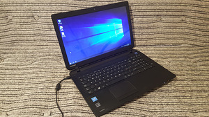 Toshiba Satellite C50D (1 foto / 4)